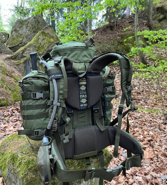 Batoh Wisport Crafter - přídavné kapsy