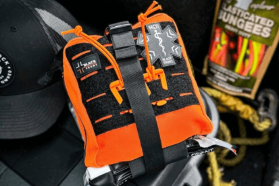 Oranžová taktická lékárnička Black Front Rescue s výrazným označením MED. Foto: Black Front, Rigad
