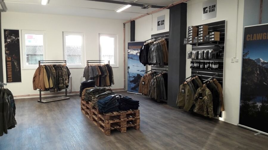 Outdoor a army prodejna Olomouc