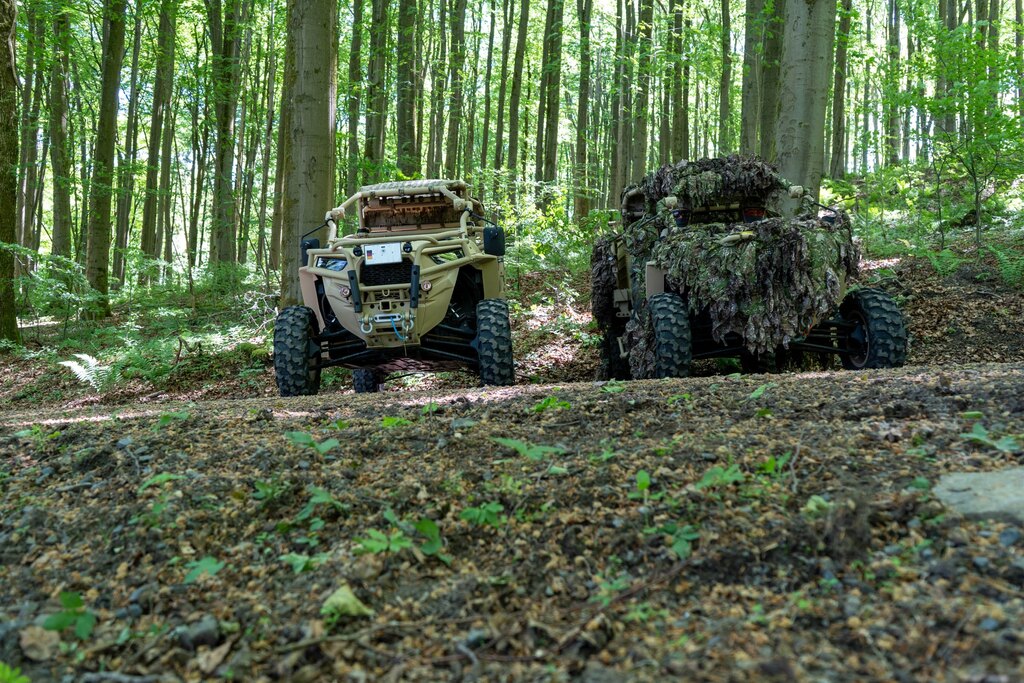 Mobilní multispektrální reverzibilní kamufláž Polaris MRZR Ghosthood®